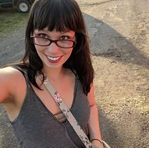 Meet your Posher, Alisha